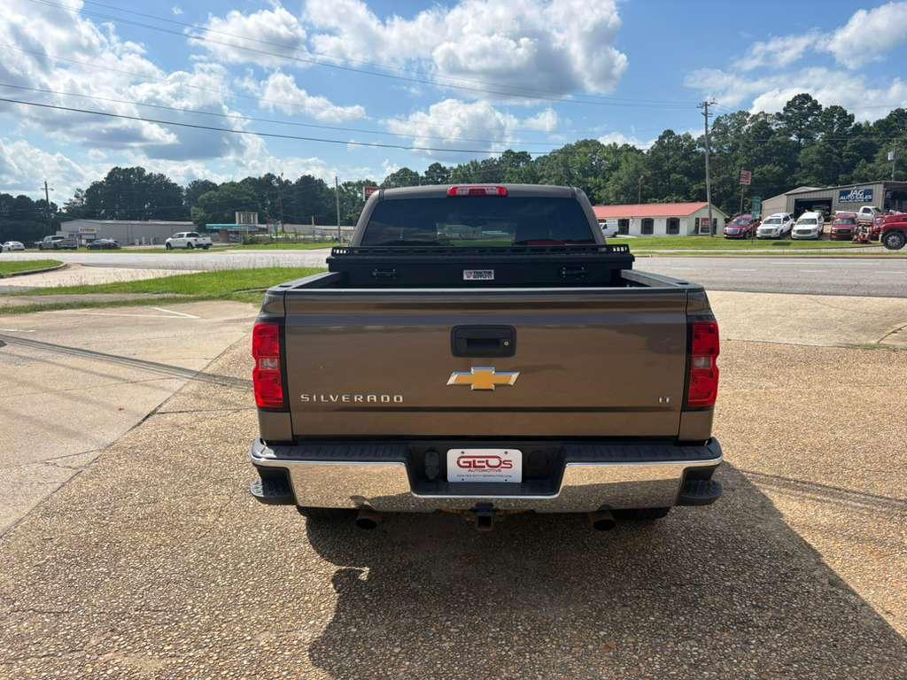 Chevrolet Silverado 1500 LT Crew Cab Long Box 4WD 2015