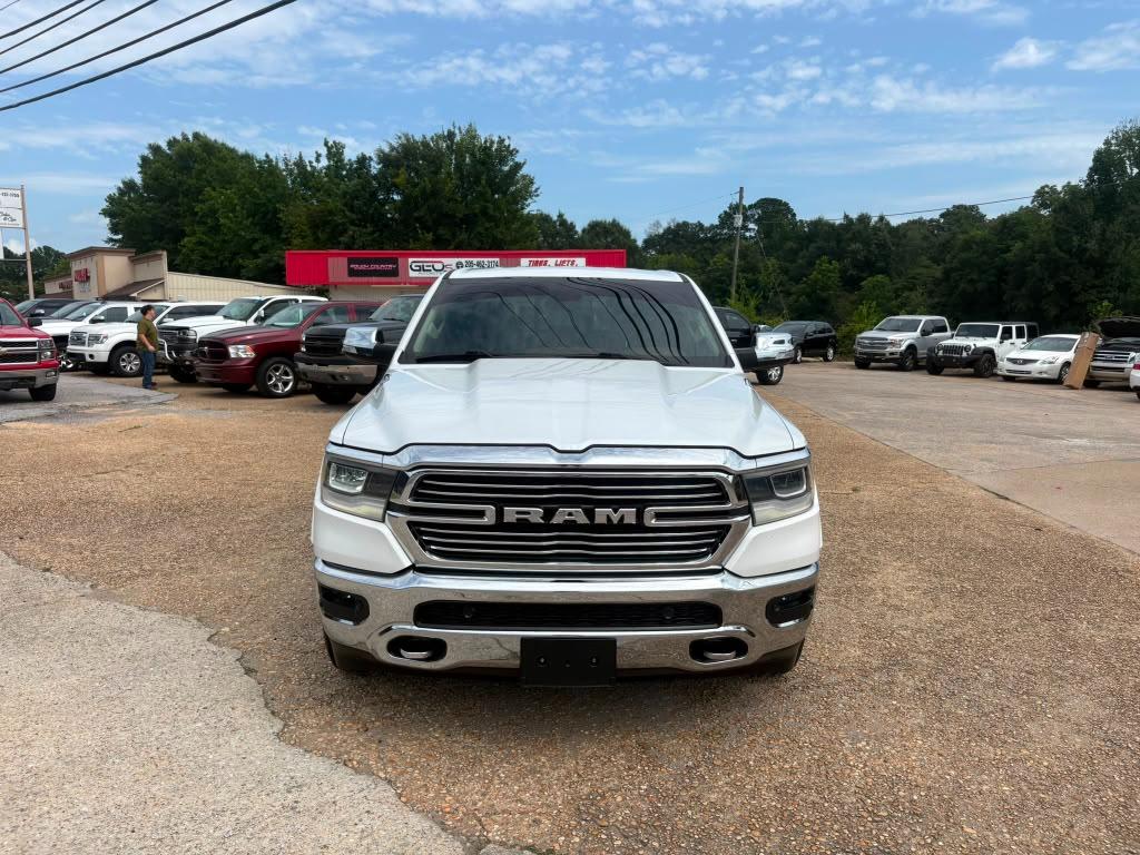 RAM 1500 Laramie Crew Cab SWB 4WD 2019