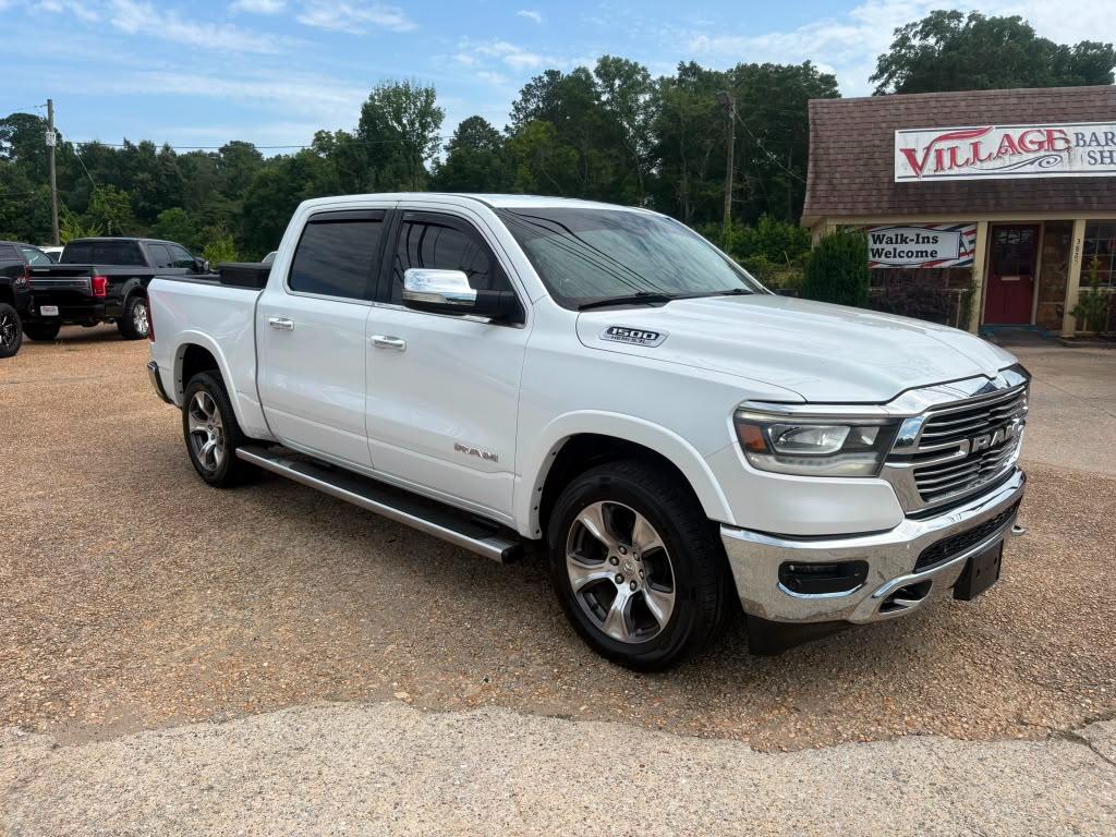 RAM 1500 Laramie Crew Cab SWB 4WD 2019