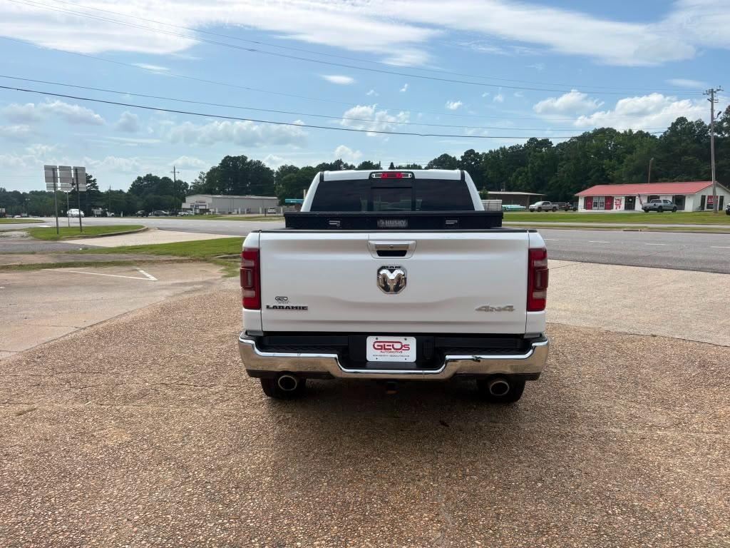RAM 1500 Laramie Crew Cab SWB 4WD 2019