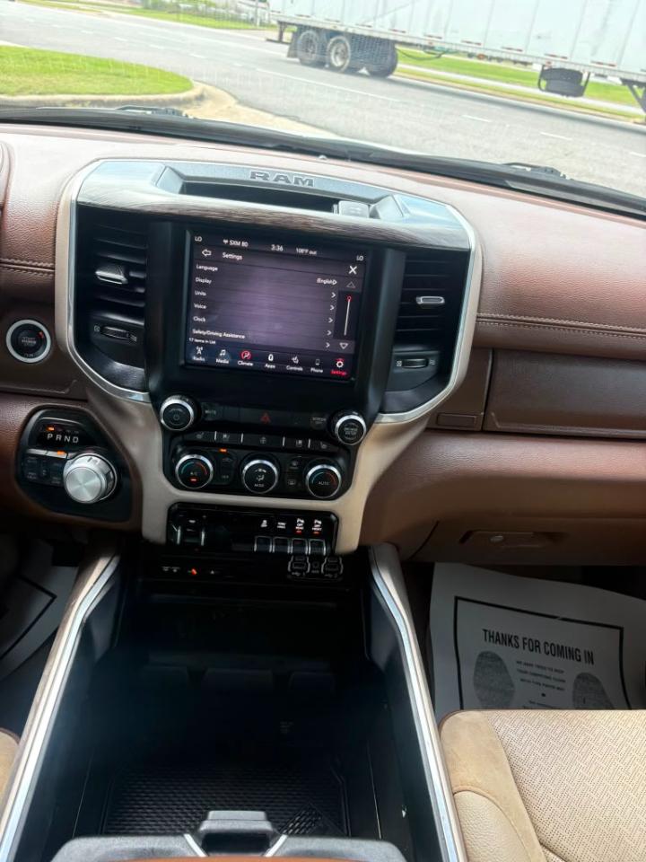 RAM 1500 Laramie Crew Cab SWB 4WD 2019