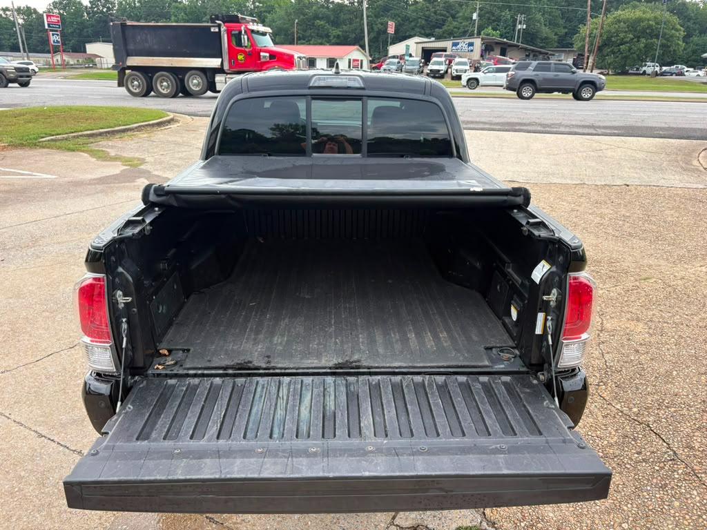 Toyota Tacoma Limited Double Cab V6 6AT 4WD 2016