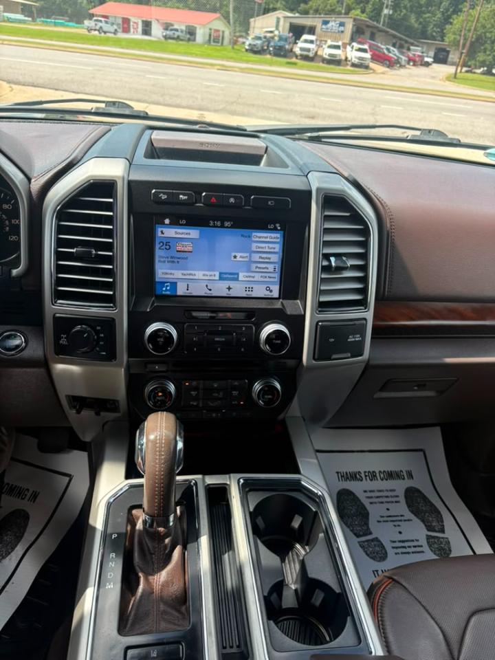 Ford F-150 King-Ranch SuperCrew 5.5-ft. Bed 4WD 2017