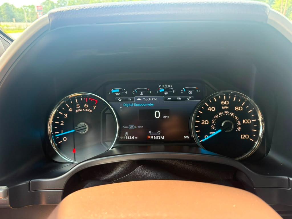 Ford F-150 King-Ranch SuperCrew 5.5-ft. Bed 4WD 2017