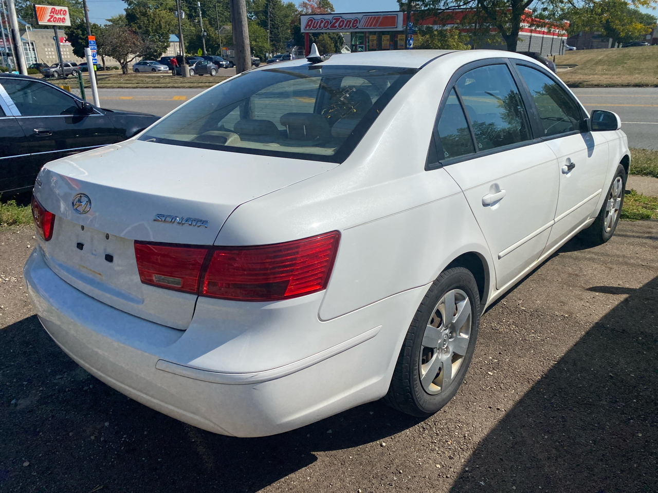 Hyundai Sonata GLS 2010