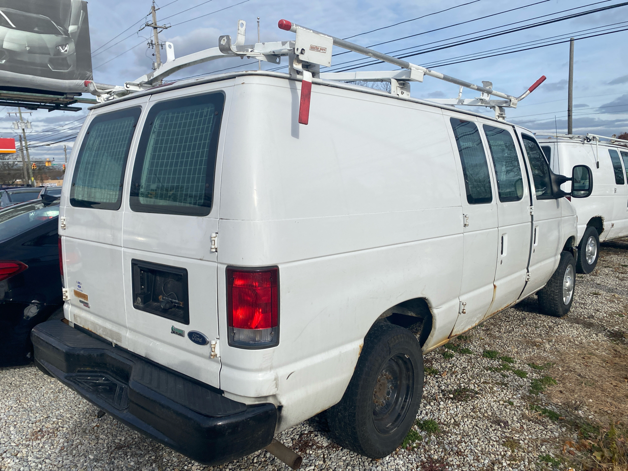 2013 Ford E-150 photo 4