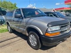2002 Chevrolet S10 Pickup 
