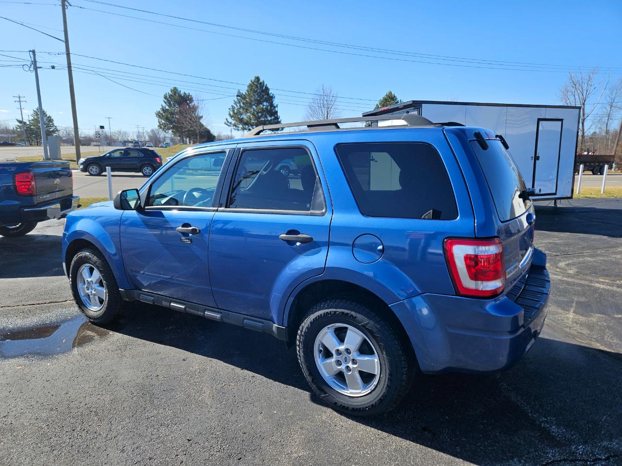 Ford Escape Base FWD 2010