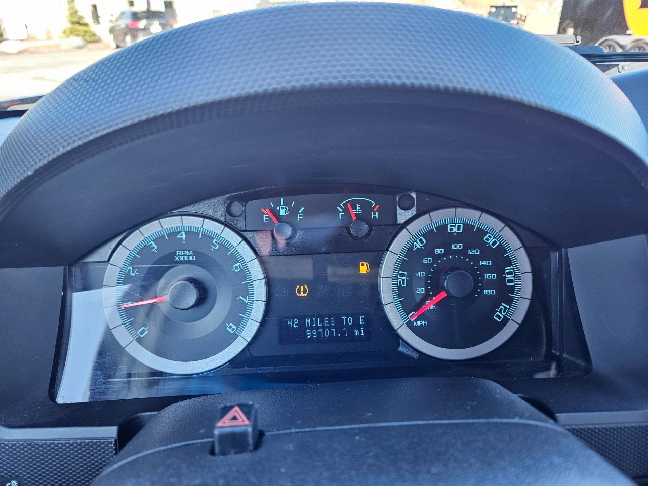 Ford Escape Base FWD 2010