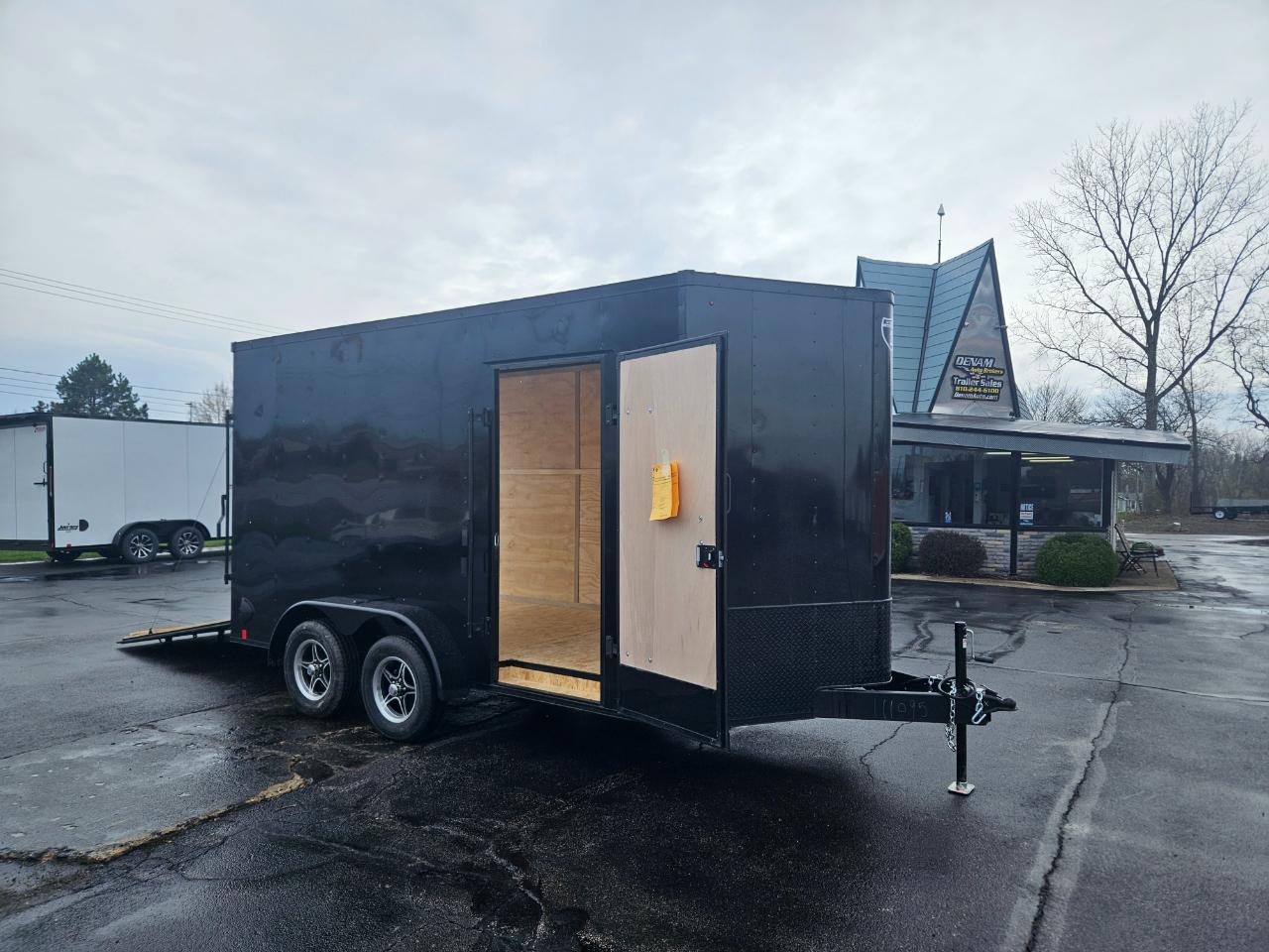 2026 Interstate SFC714TA2 Blackout Pkg, Race Wheels, Extra Height