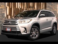 2017 Toyota Highlander  2017 Toyota Highlander