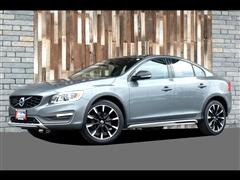 2016 Volvo S60 Cross Country  2016 Volvo S60 Cross Country