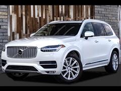 2017 Volvo XC90  2017 Volvo XC90