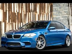 2013 BMW M5  2013 BMW M5