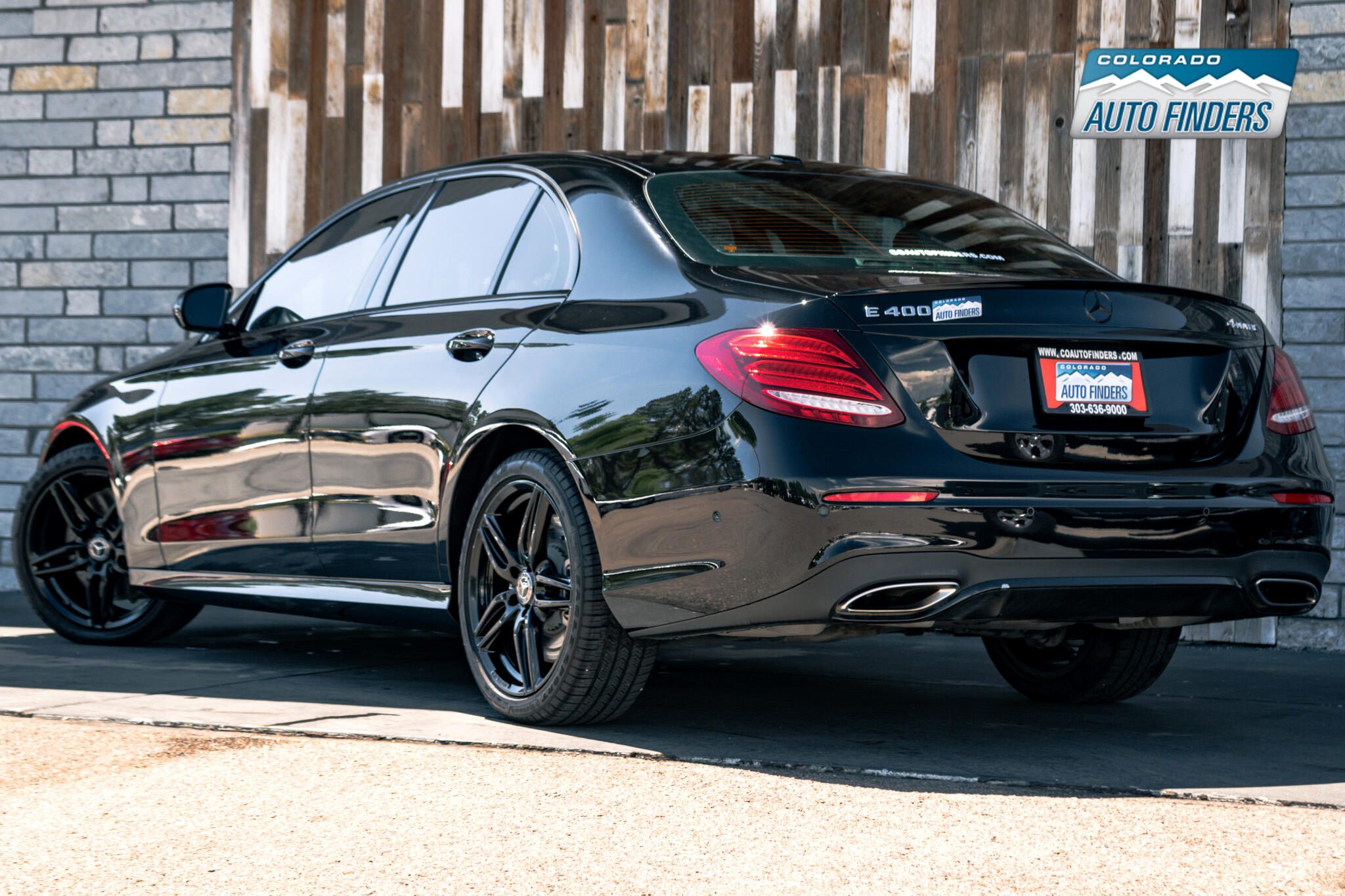 2018 Mercedes Benz E 400 photo 3