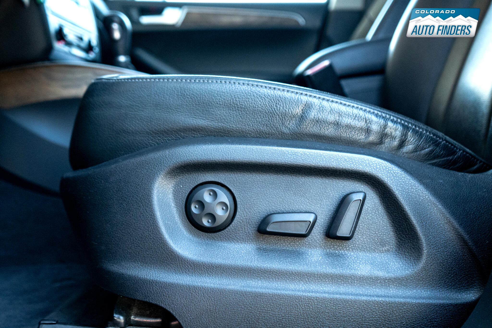 2010 Audi Q5 Premium Plus photo 9