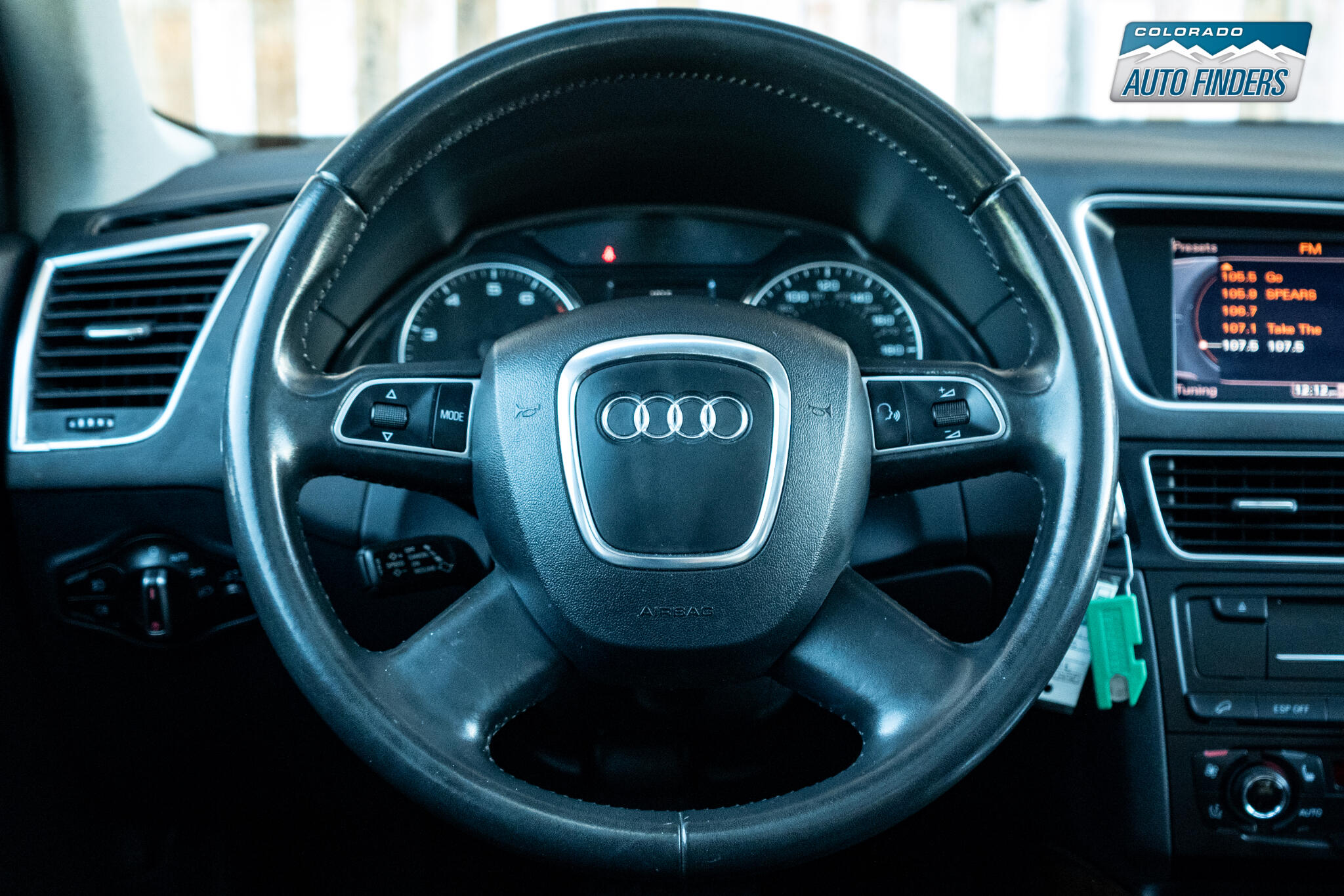 2010 Audi Q5 Premium Plus photo 10