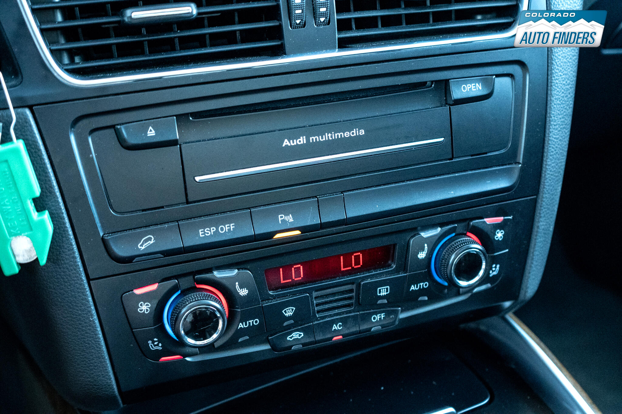 2010 Audi Q5 Premium Plus photo 14