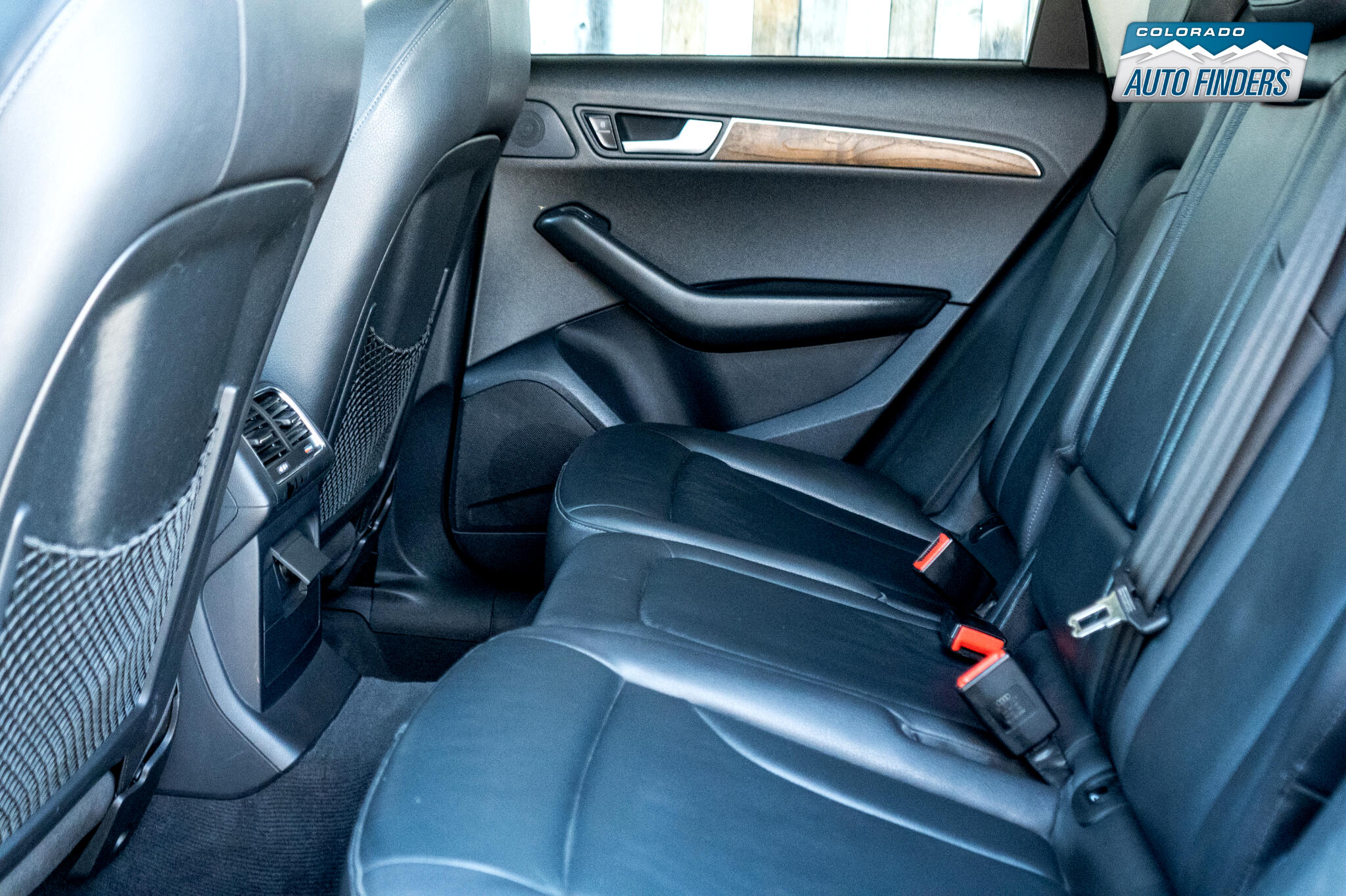 2010 Audi Q5 Premium Plus photo 24
