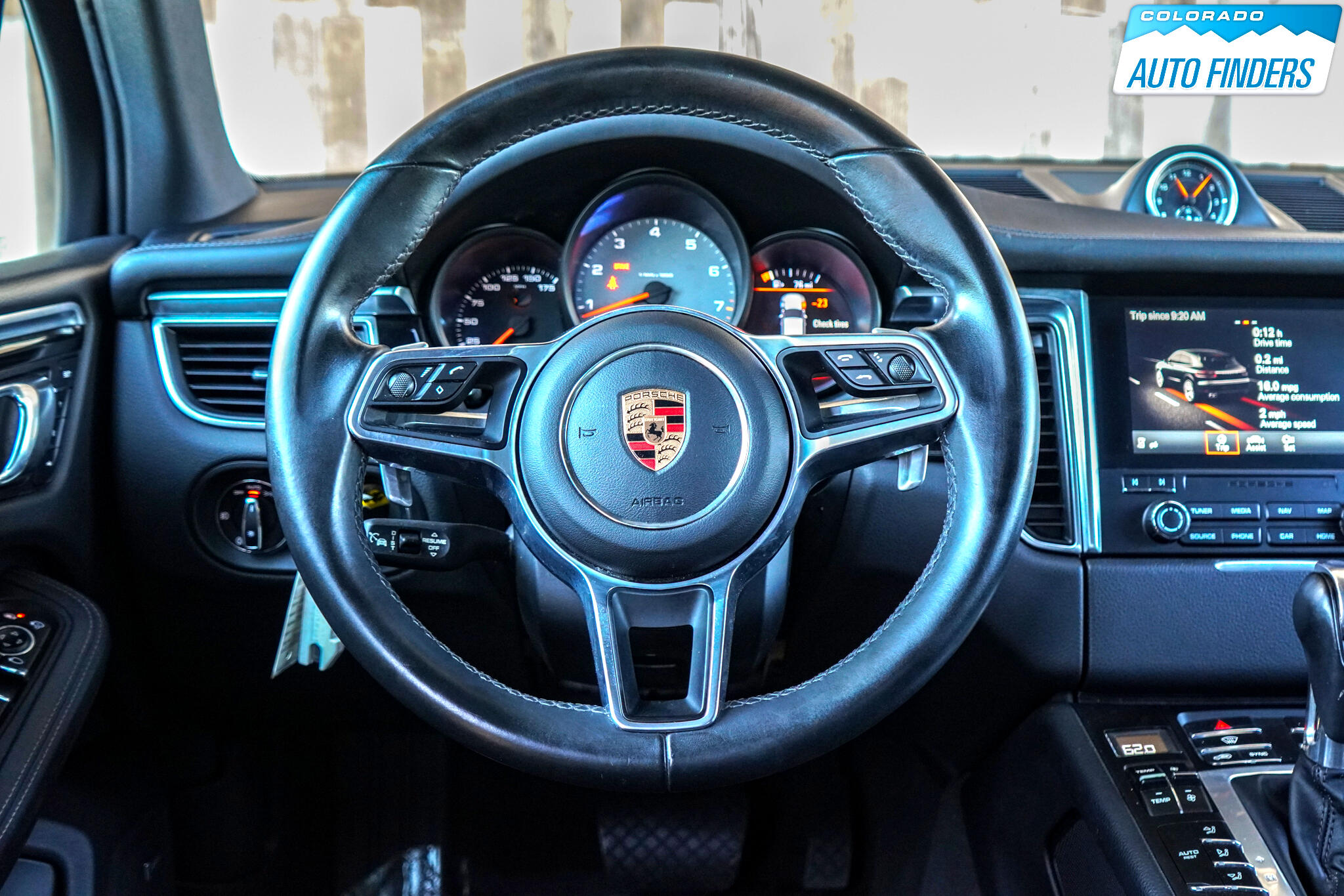 2017 Porsche Macan S photo 12