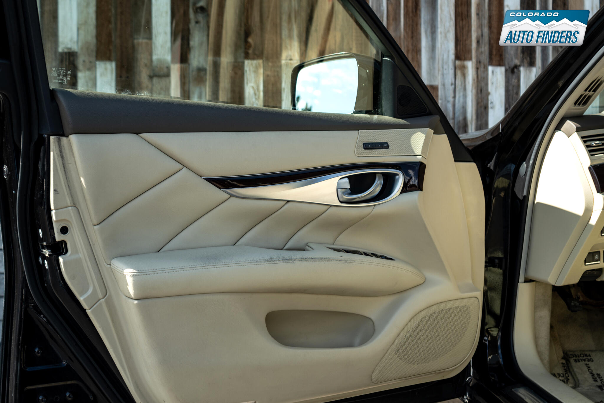 2013 Infiniti M37 photo 9