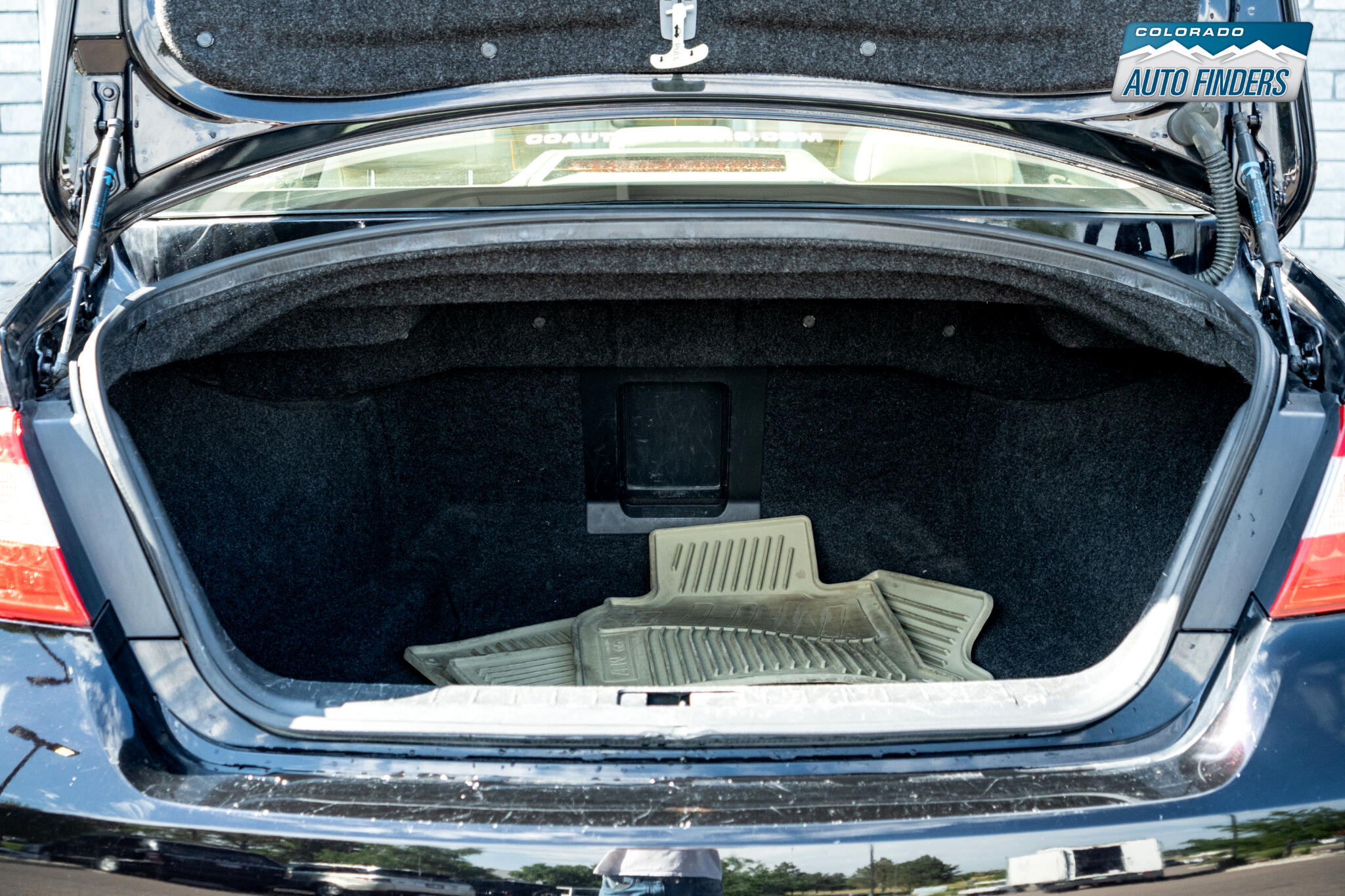 2013 Infiniti M37 photo 23