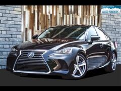 2018 Lexus IS  2018 Lexus IS