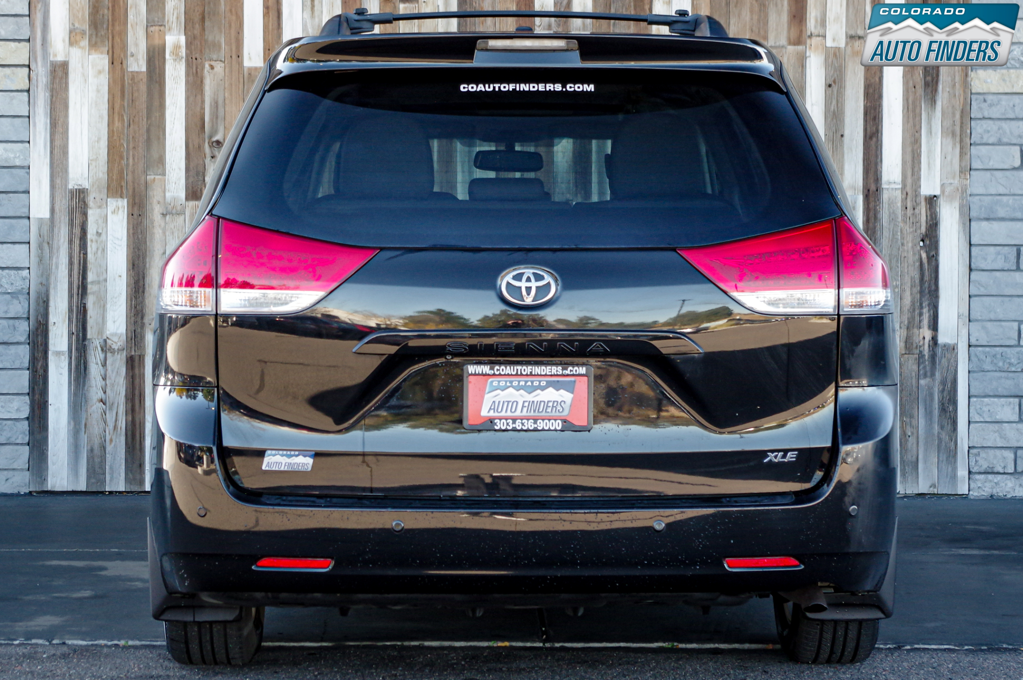 Toyota Sienna  2013
