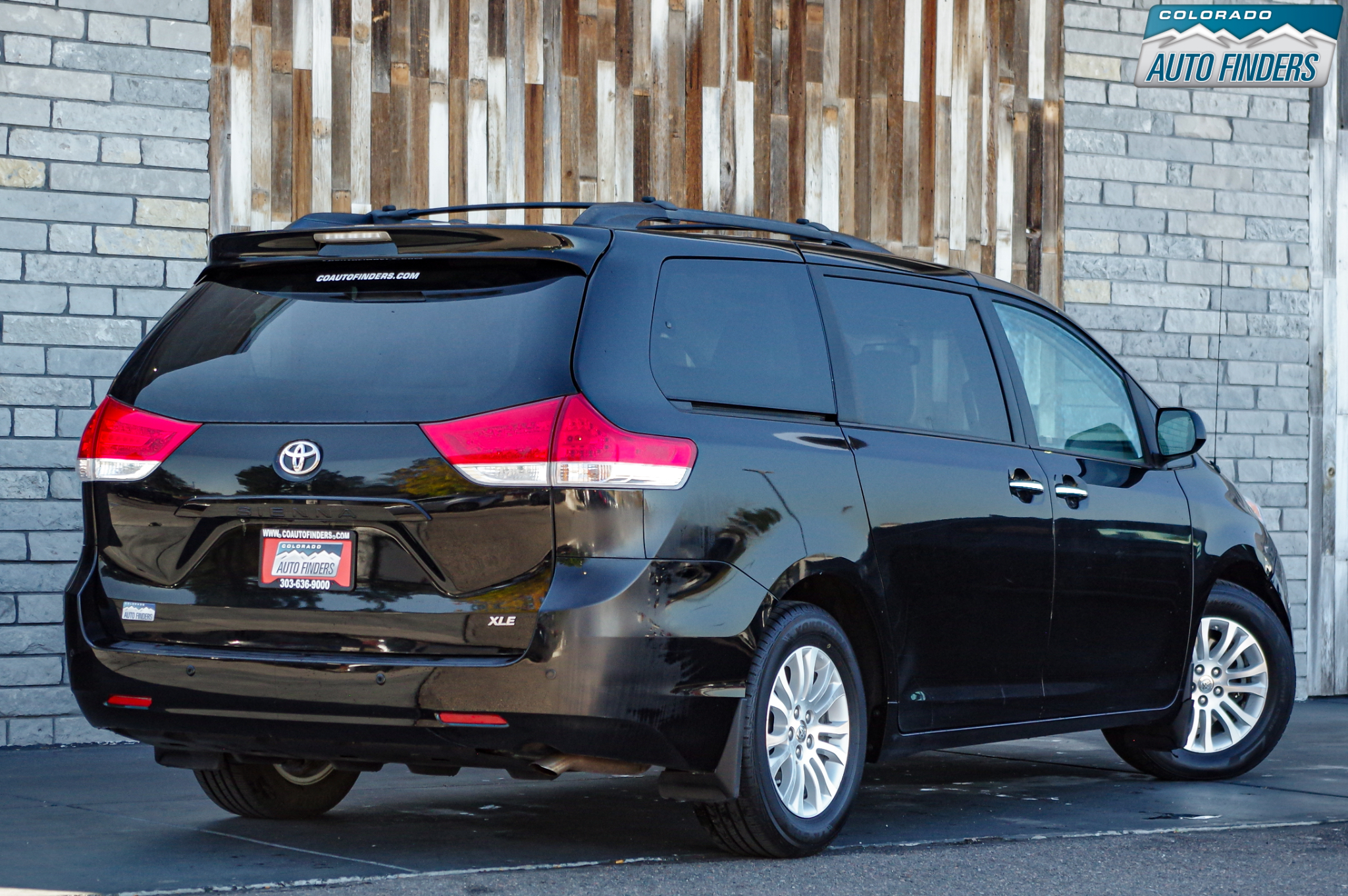 Toyota Sienna  2013