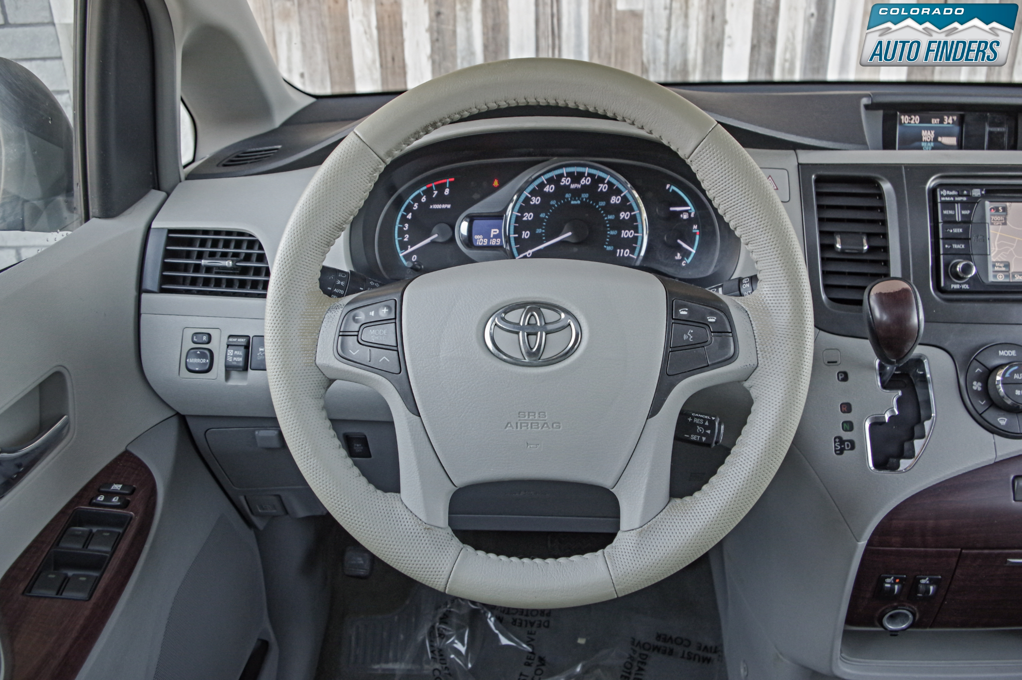 Toyota Sienna  2013