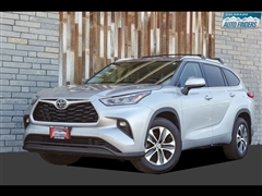 2020 Toyota Highlander  2020 Toyota Highlander