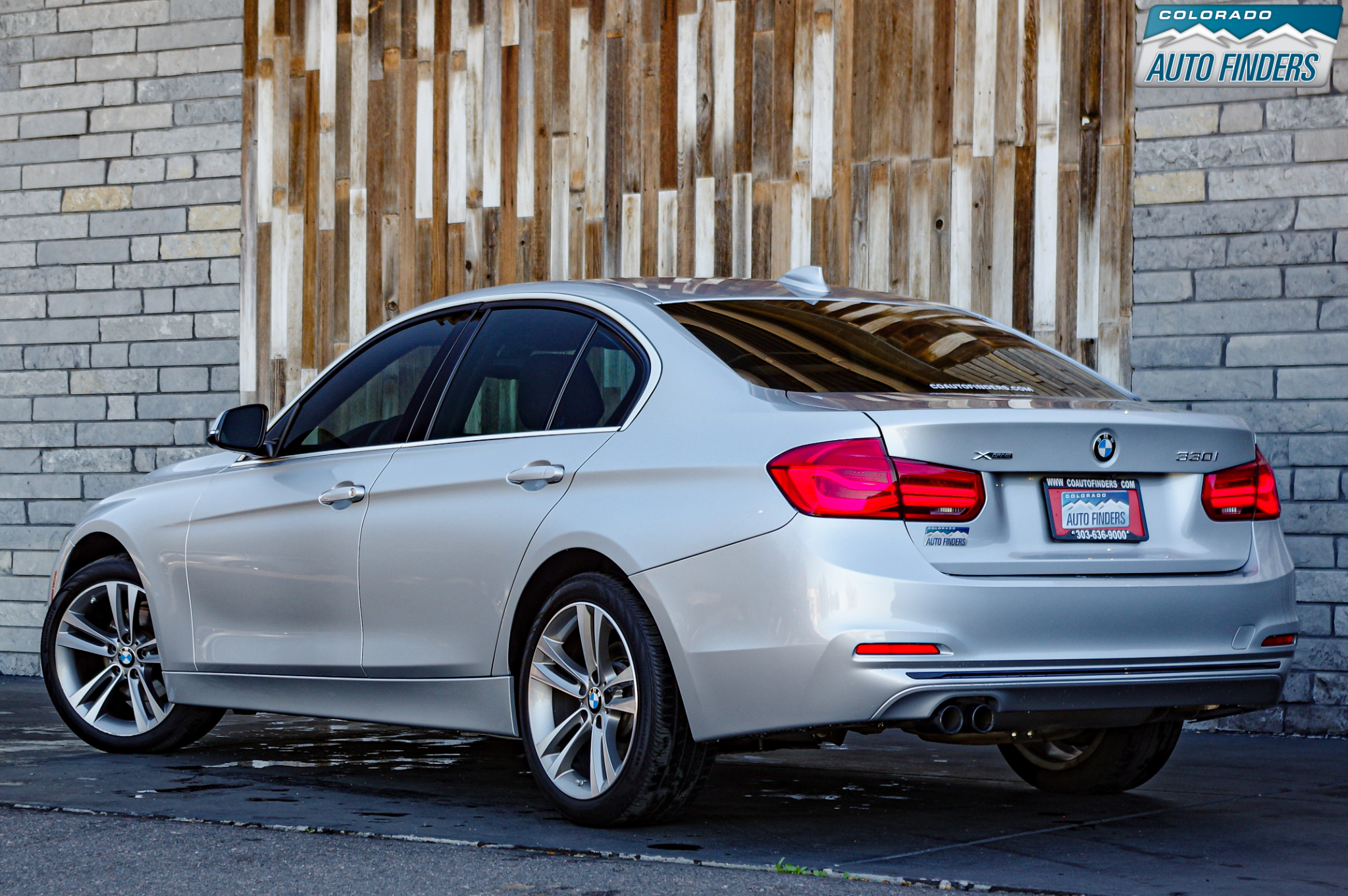 BMW 3-Series  2018