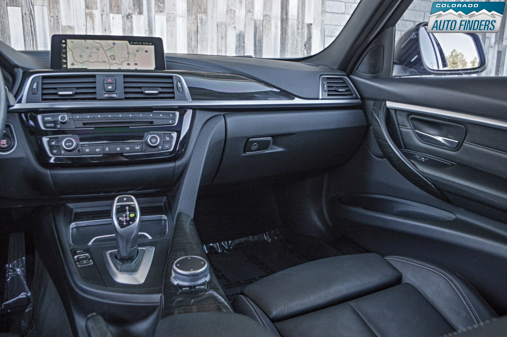 BMW 3-Series  2018