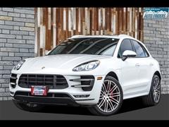 2015 Porsche Macan 
