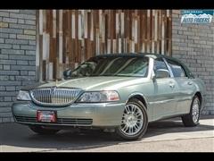 2006 Lincoln Town Car 