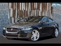 2017 Jaguar XE 