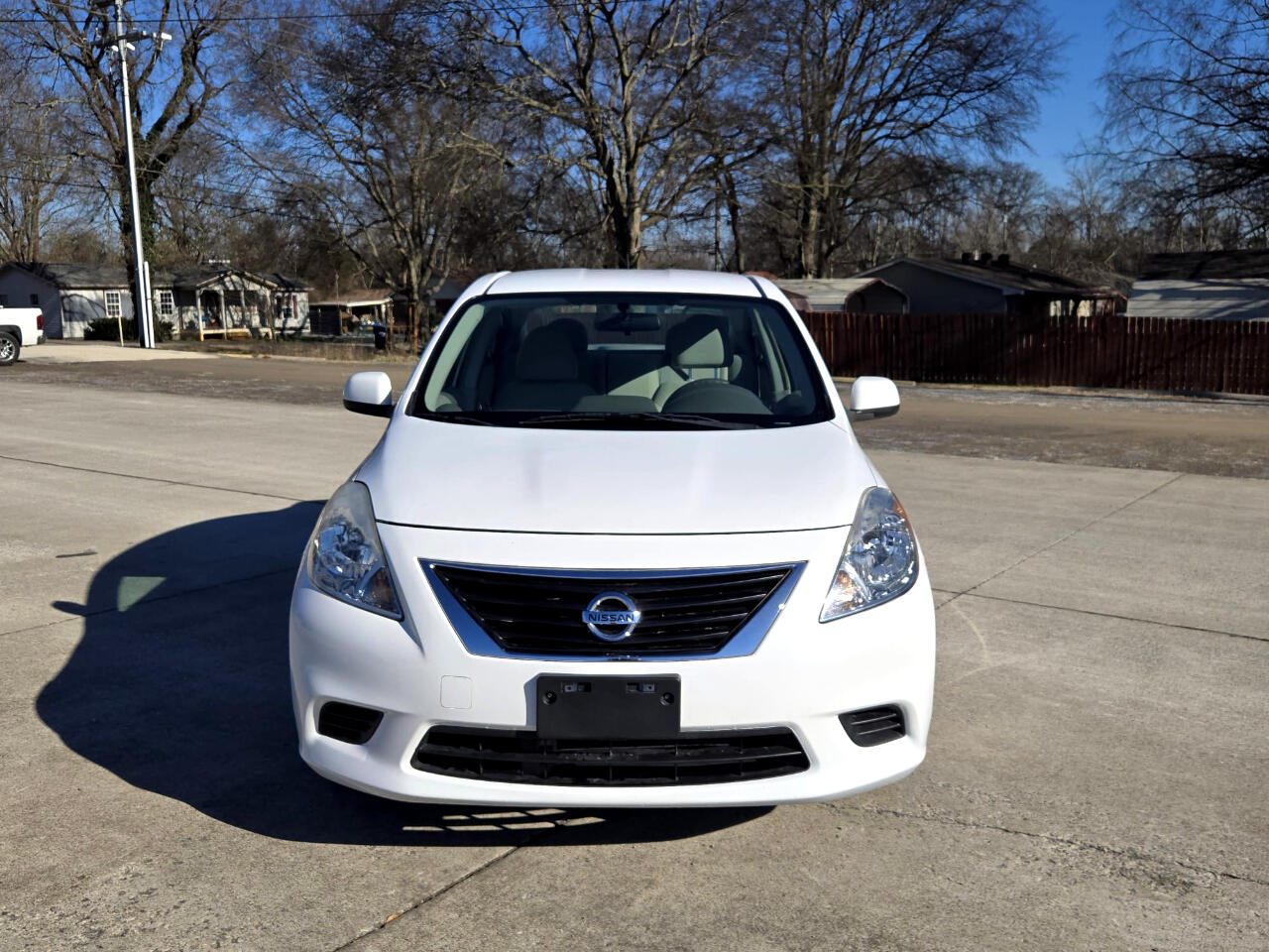 Nissan Versa 1.6 S 5M 2014 Nissan Versa 1.6 S 5M 2014