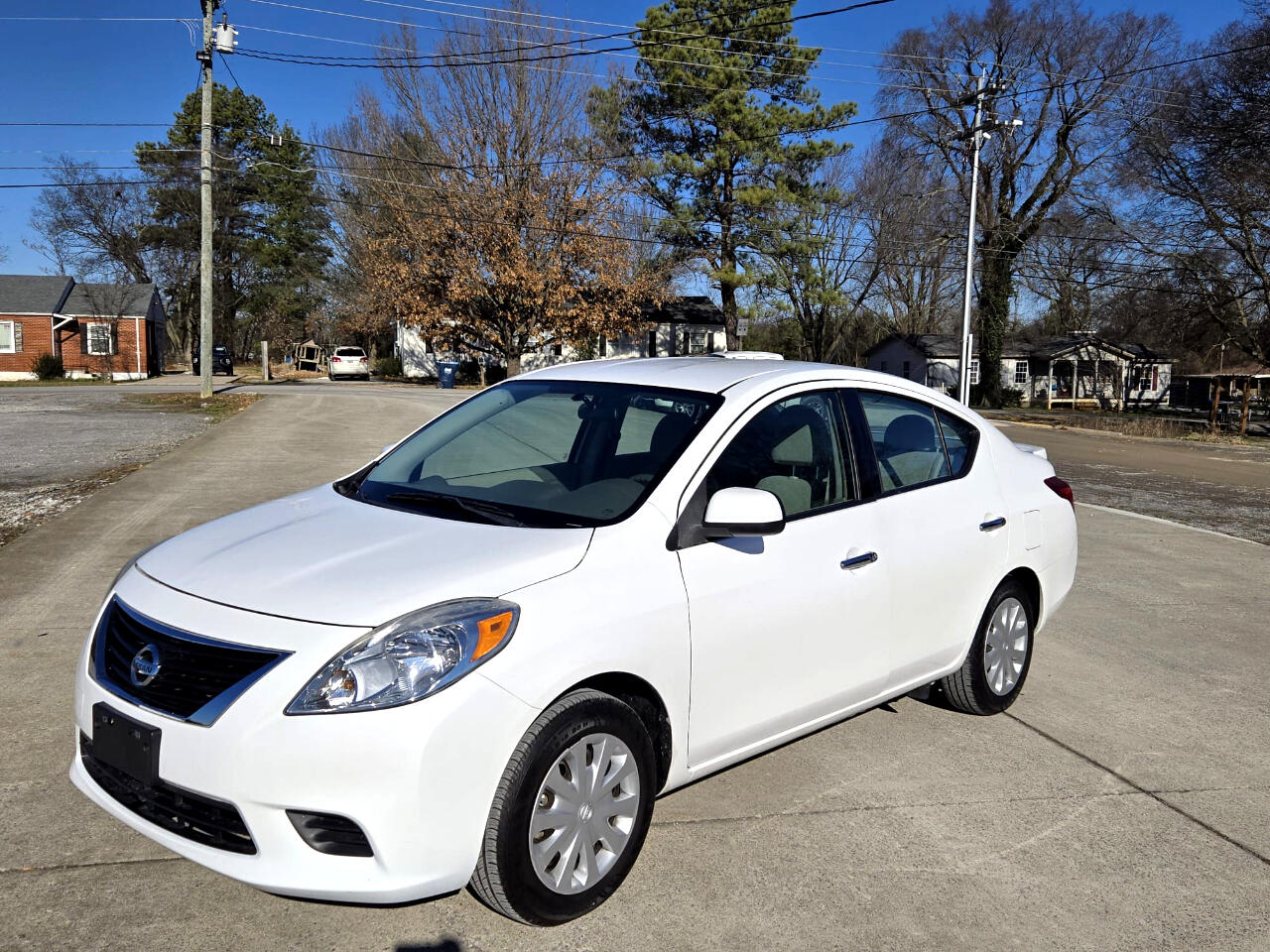 Nissan Versa 1.6 S 5M 2014 Nissan Versa 1.6 S 5M 2014