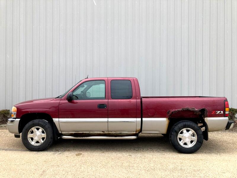 GMC Sierra 1500 Ext. Cab Long Bed 4WD 2005