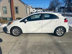 2016 Kia Rio5 