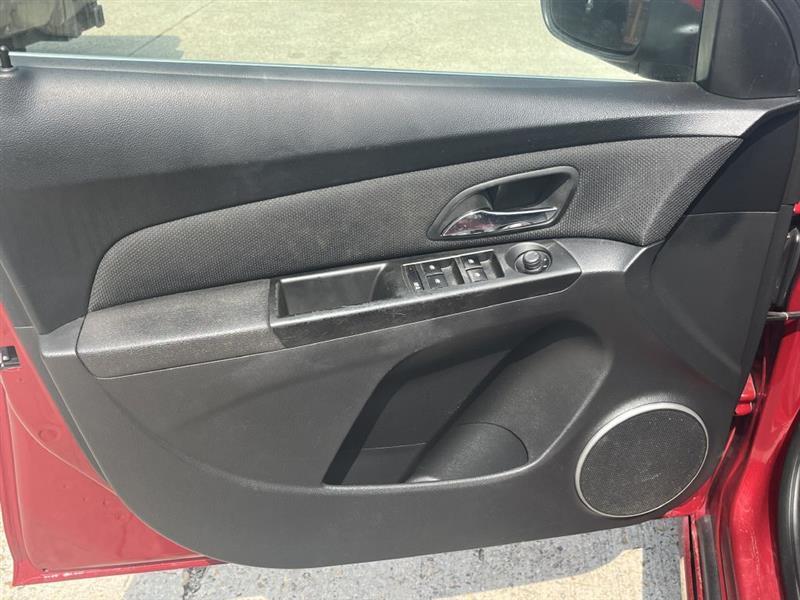 Chevrolet Cruze  2012