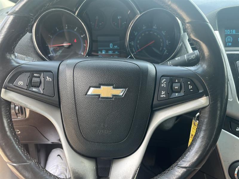 Chevrolet Cruze  2012