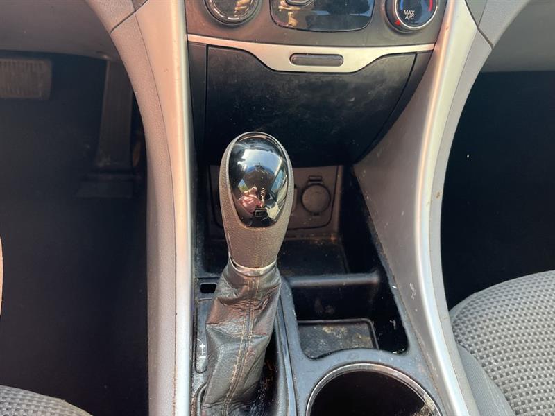 Hyundai Sonata  2012