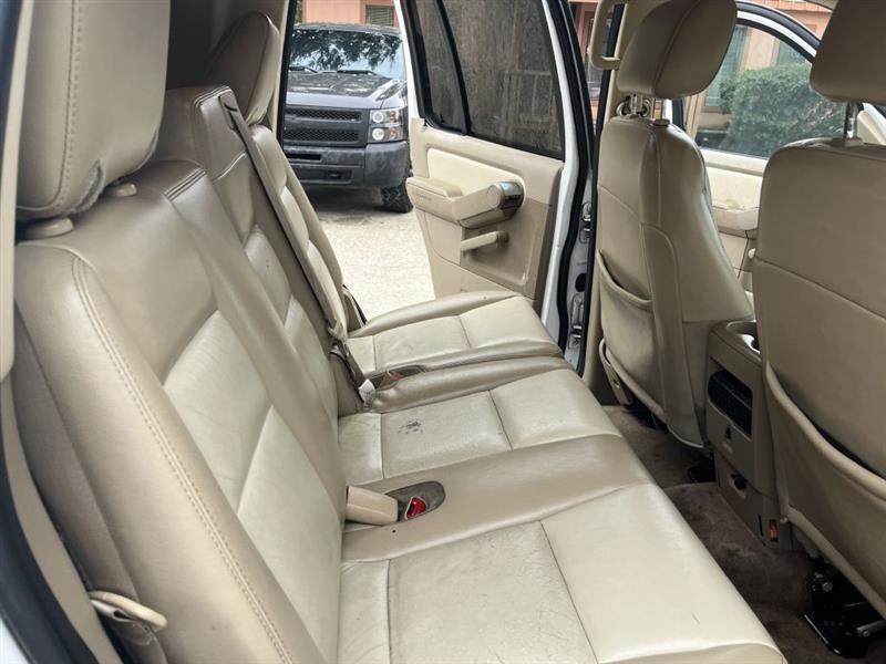 Ford Explorer  2007