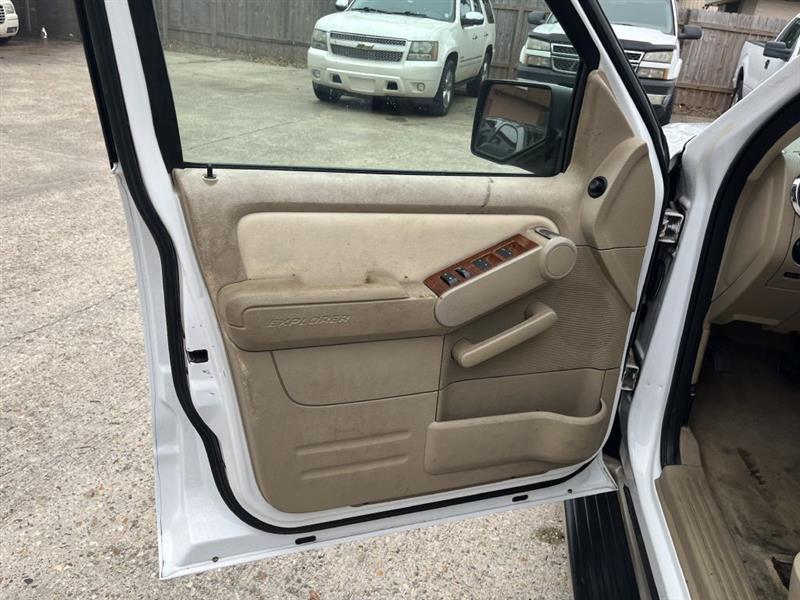 Ford Explorer  2007