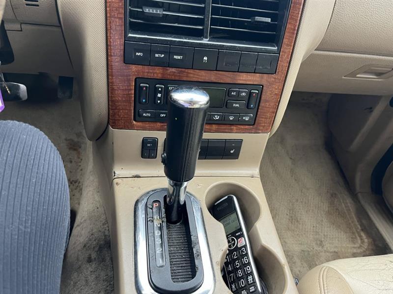 Ford Explorer  2007
