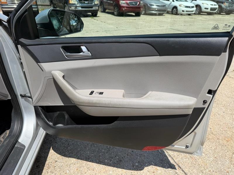 Hyundai Sonata  2016