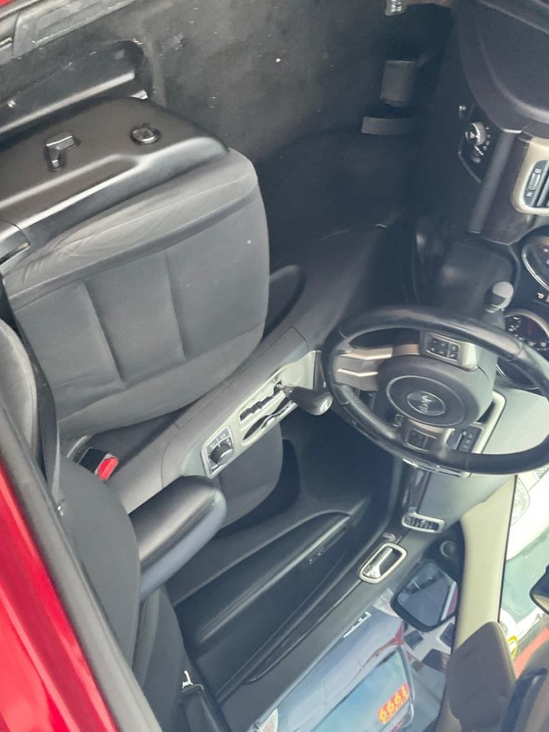 Jeep Grand Cherokee Laredo 4WD 2013