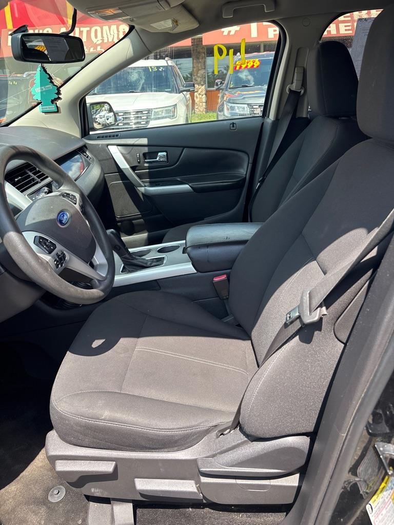 Ford Edge SE FWD 2011