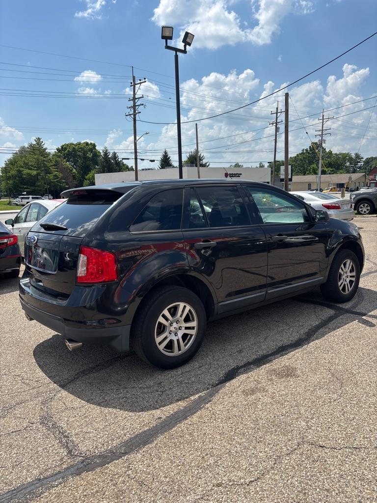 Ford Edge SE FWD 2011
